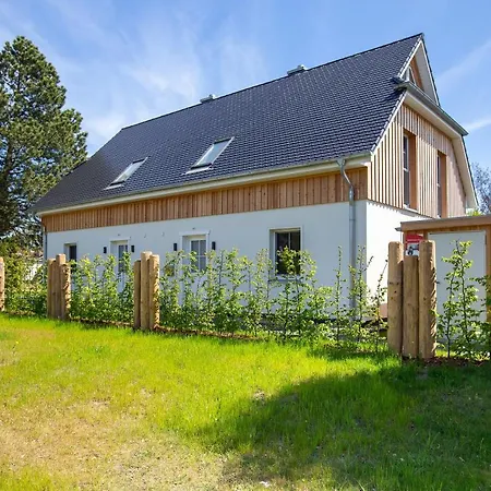 Holiday home Windlooper 1 Wieck